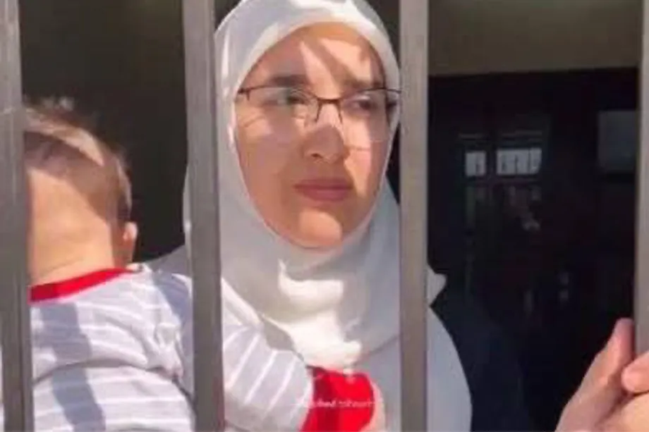 Israeli court keeps Palestinian journalist Sumaya Jawabra under house arrest in the occupied West Bank for a second year – Middle East Monitor