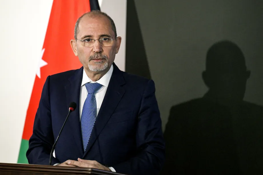 Jordan slams Israel for ‘destructive’ meddling in Syrian affairs – Middle East Monitor