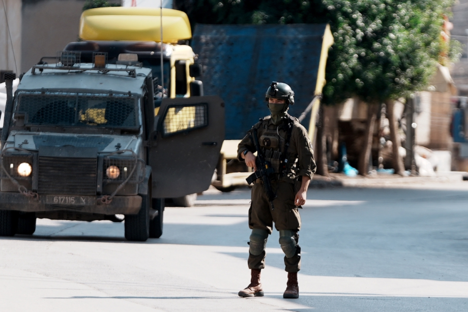 10 Palestinians injured by illegal Israeli settlers in West Bank attack – Middle East Monitor