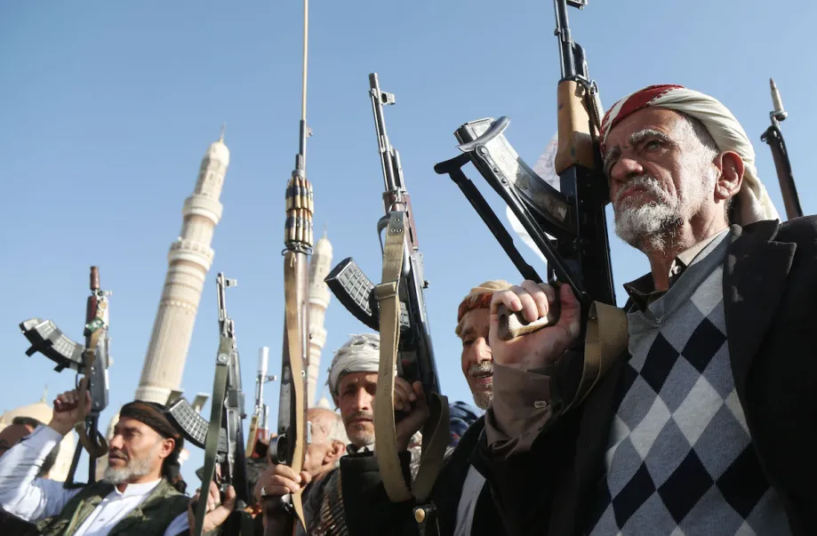 Houthis release nine sailors seized in July Red Sea attack after Omani mediation – Middle East Monitor