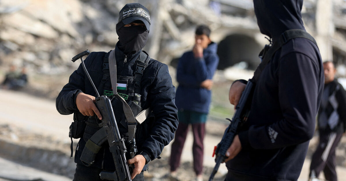 From Israeli-held zones in Gaza, foes of Hamas seek lasting role