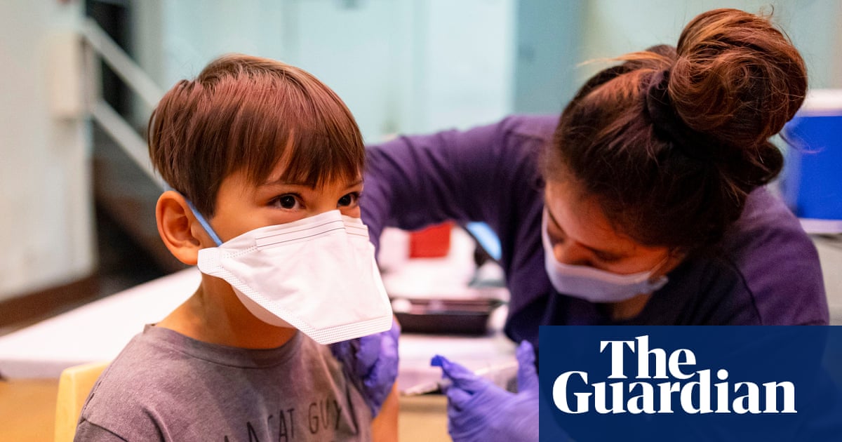 CDC officials urge US flu vaccination after record child deaths last year | US news