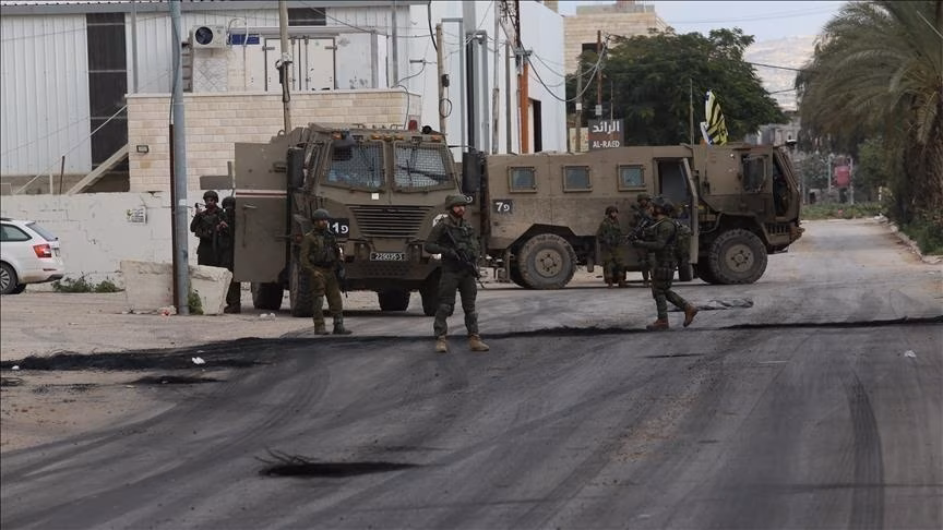 Palestinians Injured by Israeli Army Gunfire in Ramallah