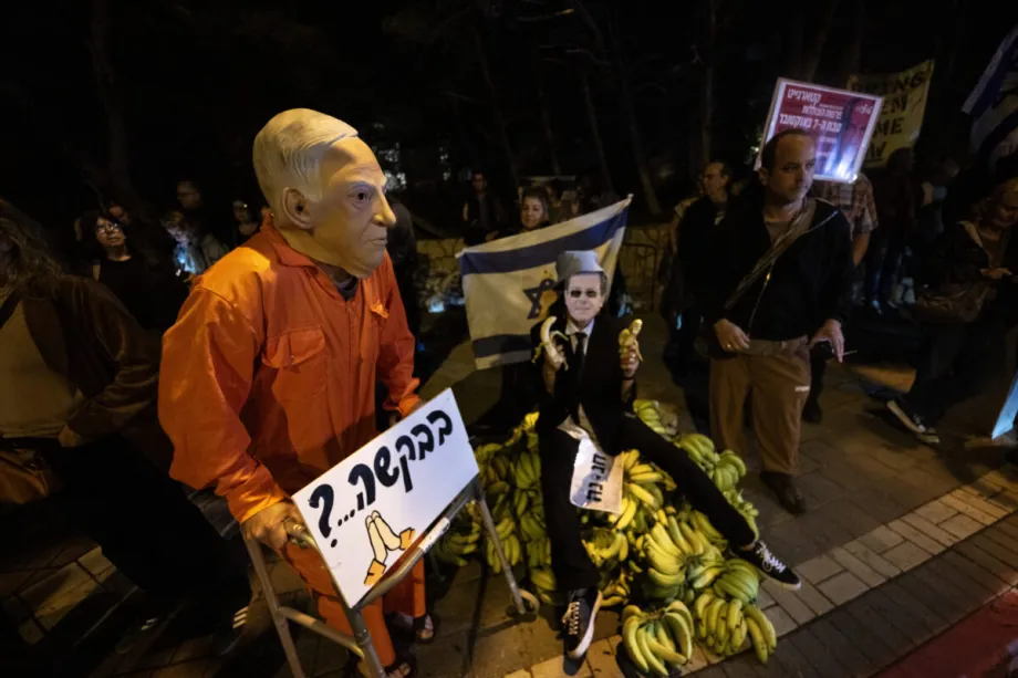 Herzog says he will consider Netanyahu’s pardon request only in the state’s interest – Middle East Monitor