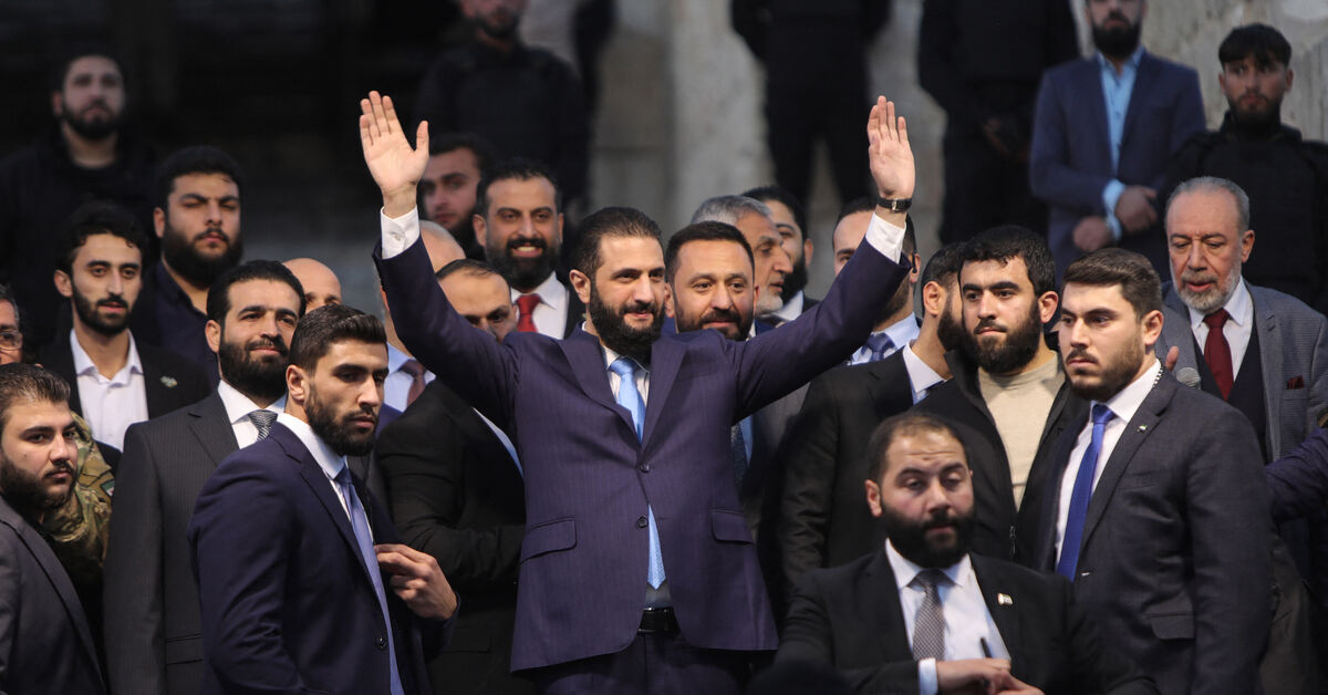 Trump warns Israel not to 'interfere' in Syria after deadly raid