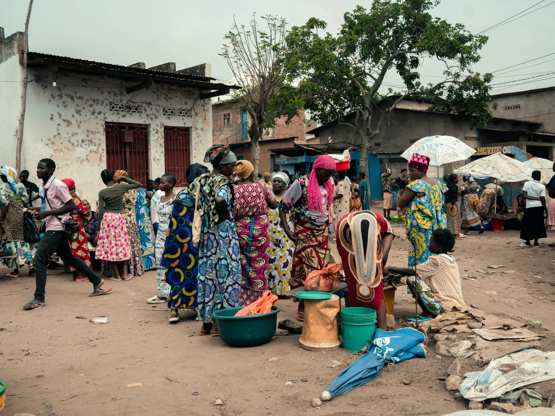 Refugees describe neighbours killed as M23 cements control of key DRC city | Conflict News