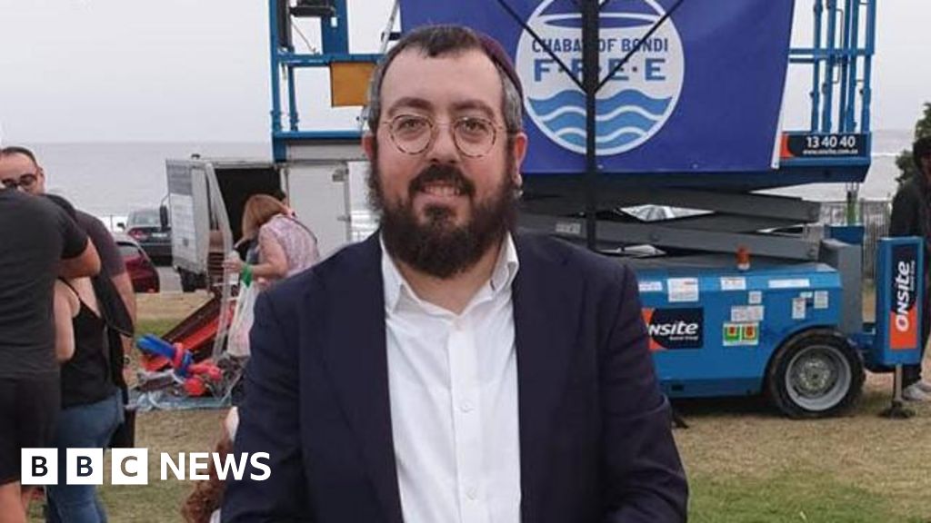 Manchester Rabbi’s cousin killed in Bondi Beach terror attack