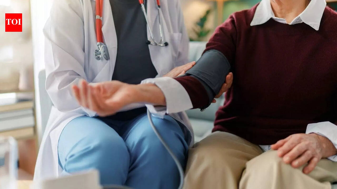Blood Pressure Symptoms: Silent signs of high blood pressure you shouldn’t ignore, according to cardiologists |