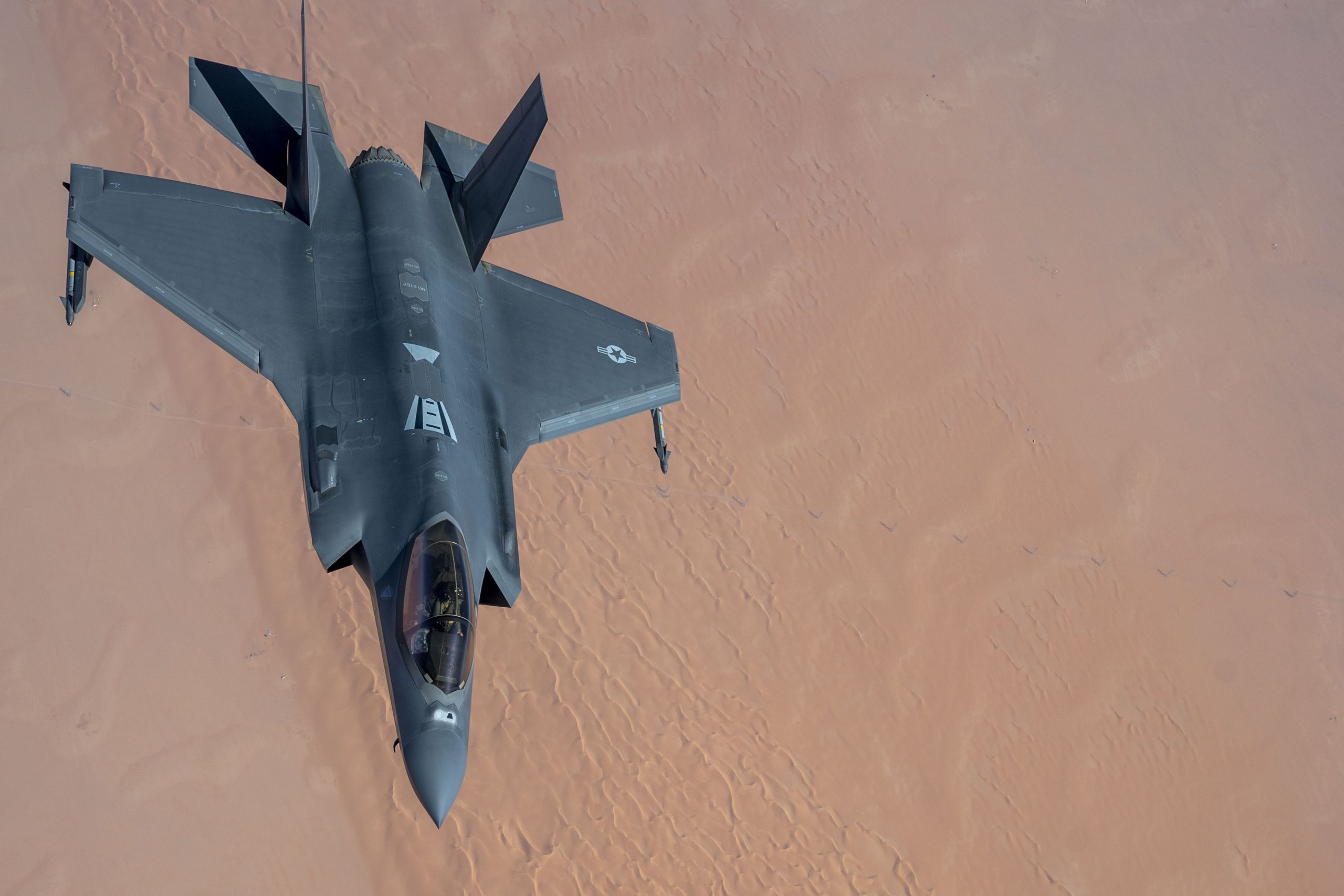 US Amasses More Airpower in Middle East with Dozens of Fighters
