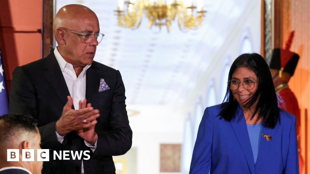 More than 1,500 Venezuelan political prisoners apply for amnesty – BBC