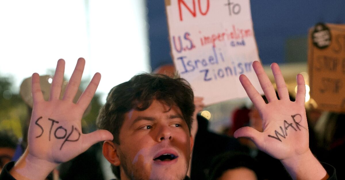 ‘Very isolating’: Israel’s anti-war minority bucks national mood