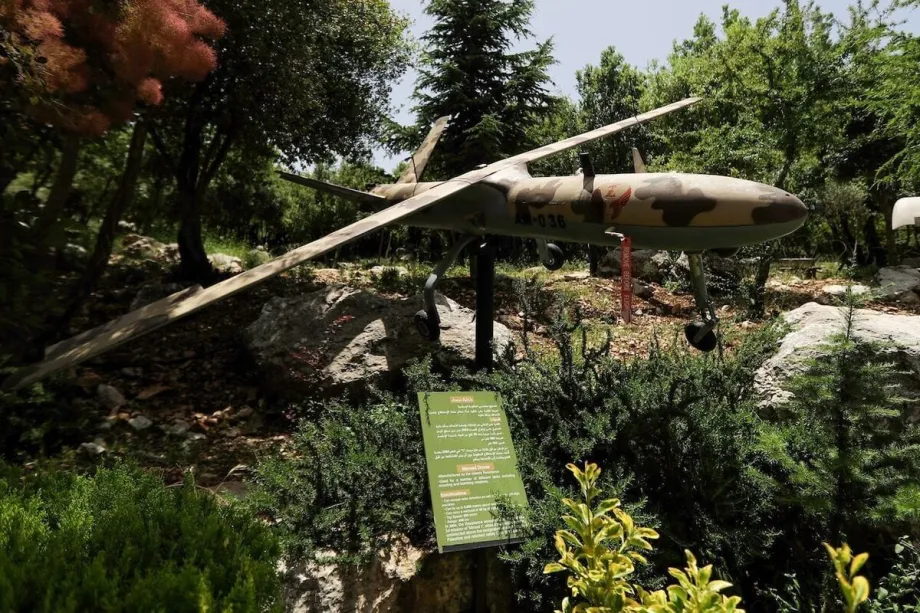 Hezbollah launches 23 attacks on Israeli military sites on Wednesday – Middle East Monitor