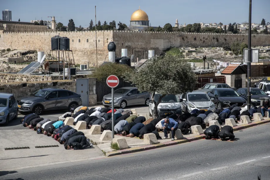 Friends of Al-Aqsa urge leaders of Muslim-dominant countries to impose diplomatic and economic sanctions on Israel – Middle East Monitor