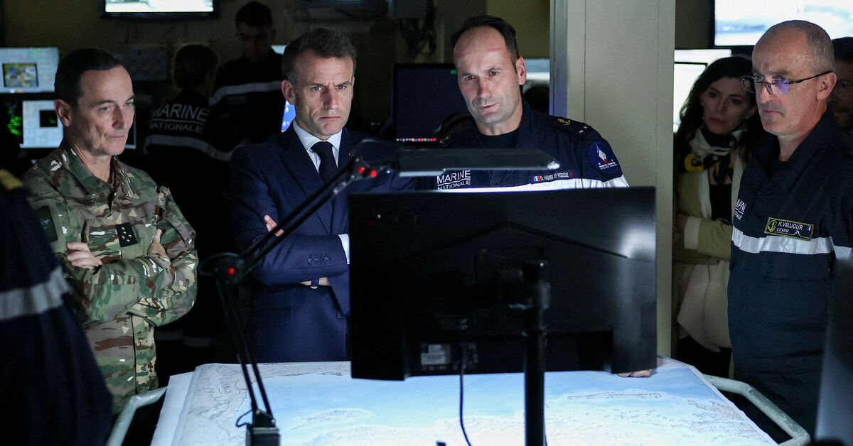 Factbox-Western nations bolster military presence in Eastern Mediterranean during Iran conflict