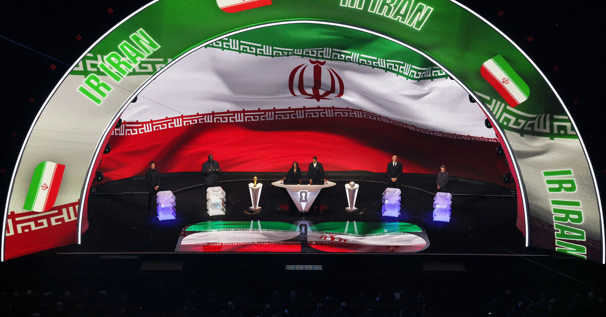 Soccer-Iran cannot participate in World Cup, sports minister says