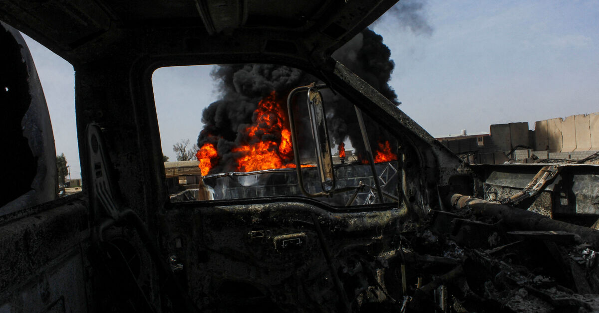 China urges Afghanistan, Pakistan to resolve tensions via talks, not force