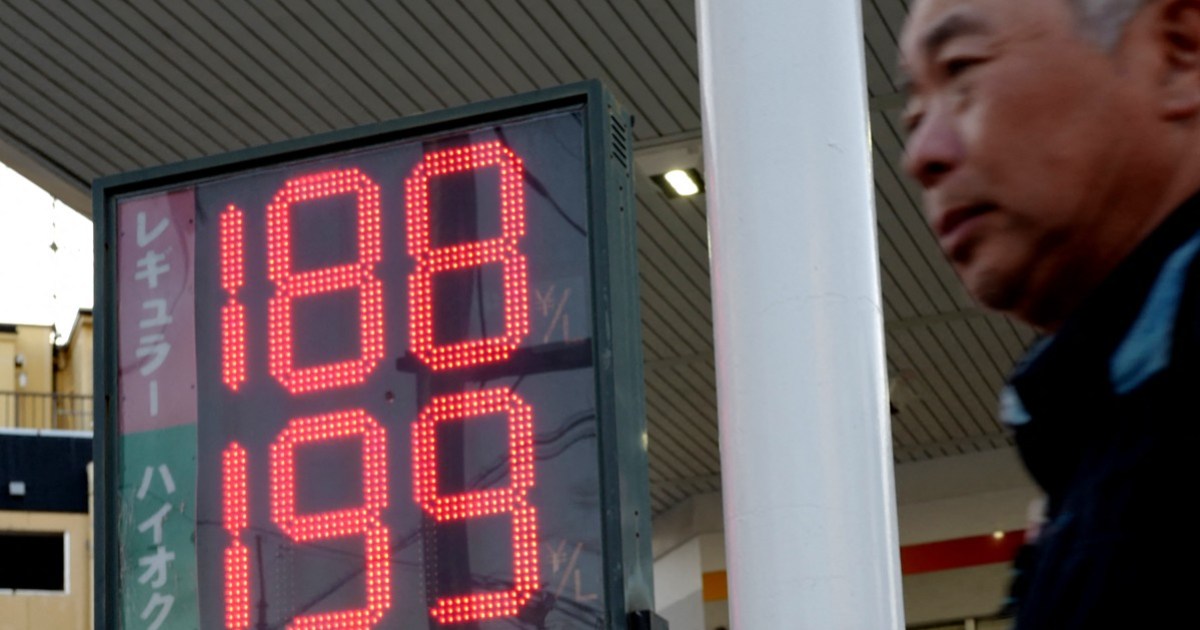 Oil prices keep rising as Trump seeks coalition to reopen Strait of Hormuz | US-Israel war on Iran News