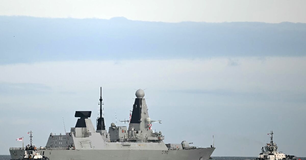 British warship leaves for Mediterranean to protect Cyprus