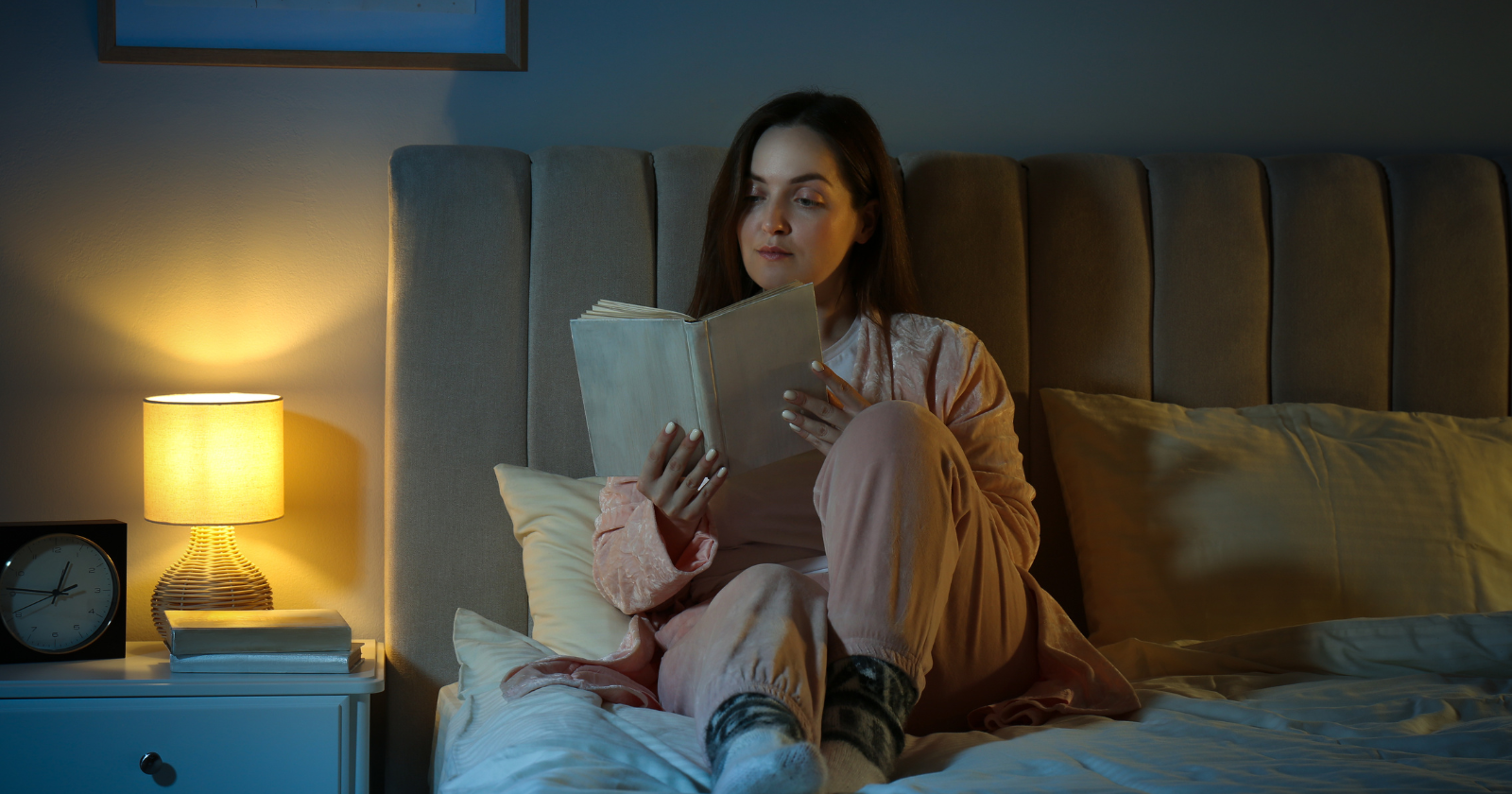 Research suggests people who read before bed every night have a fundamentally different brain than people who watch TV