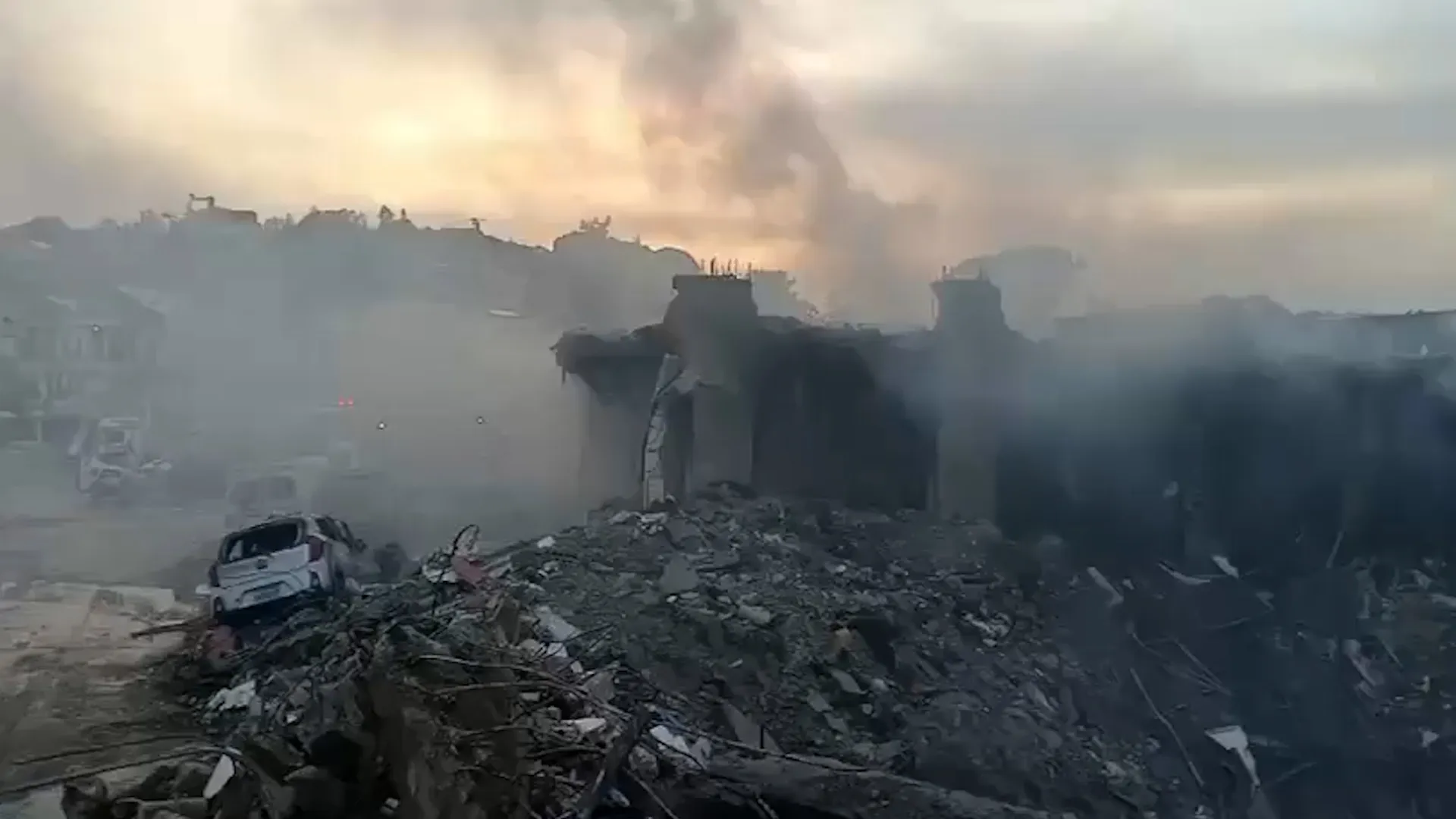 Israeli air attack destroys buildings around south Lebanon hospital | Israel attacks Lebanon