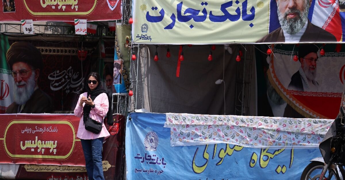 Iran weighs US response to peace plan after warning against military action