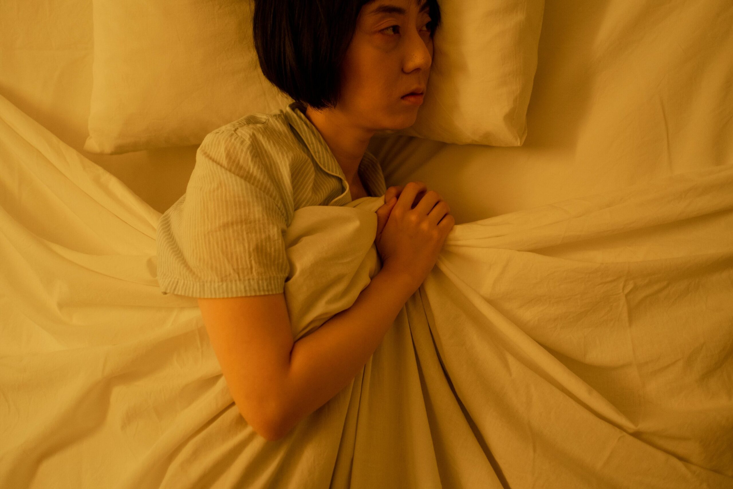Struggle sleeping? These three common sleep habits are tied to signs of brain aging