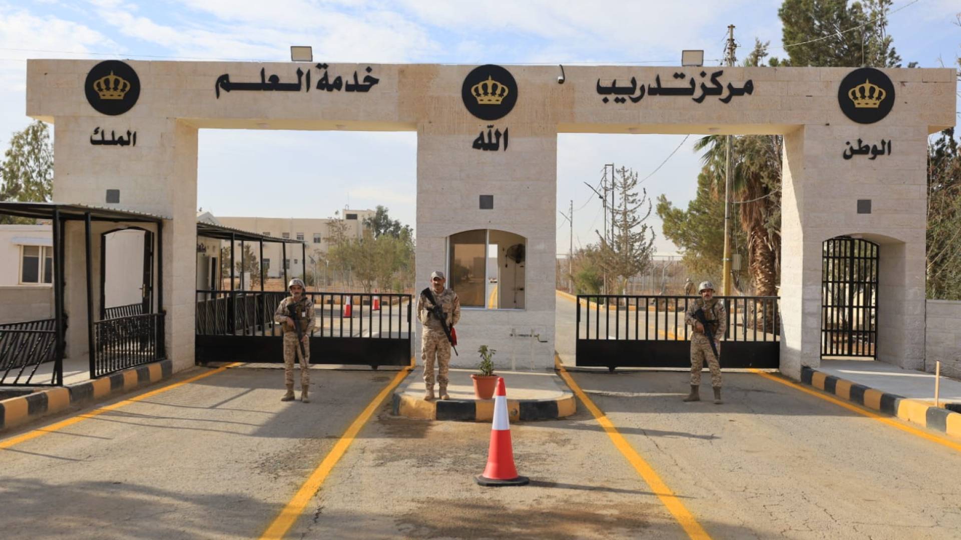 رؤيا الإخباري | القوات المسلحة تستكمل إجراءات تجهيز مركز خدمة العلم لاستقبال الدفعة الثانية