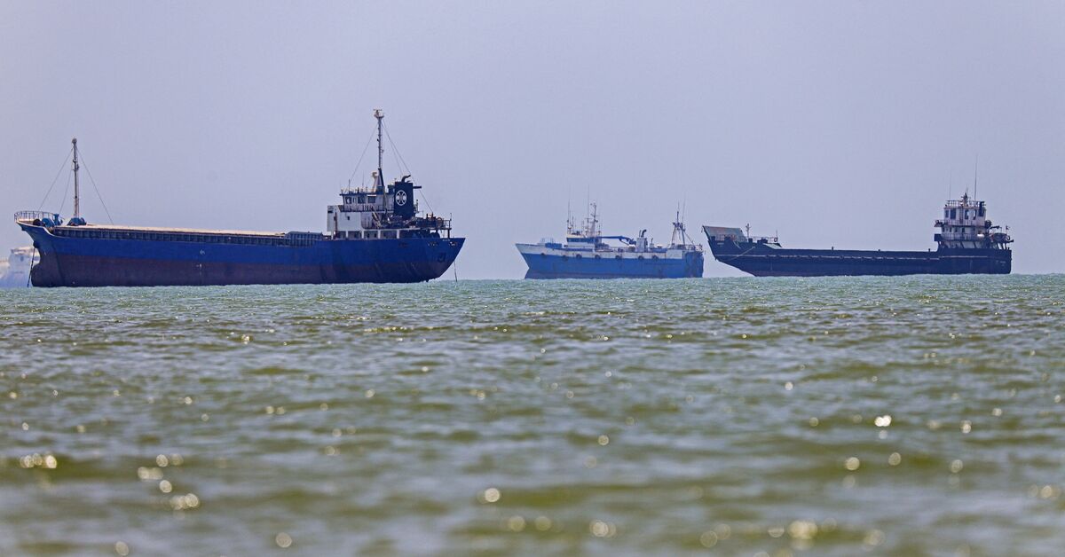 How competing visions over Hormuz strait threaten fragile Iran-US deal