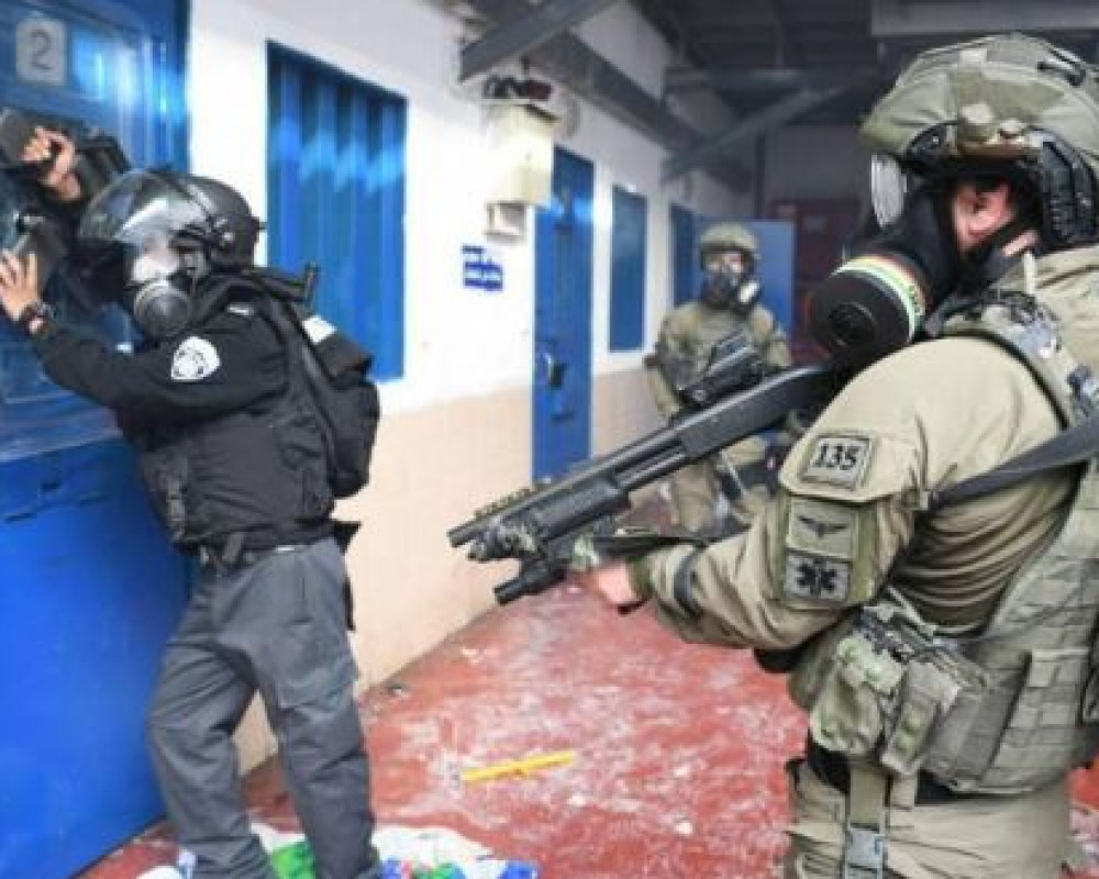 Palestinian Prisoners Report Growing Use of Rubber Bullets Inside Israeli Prisons as Injuries Mount