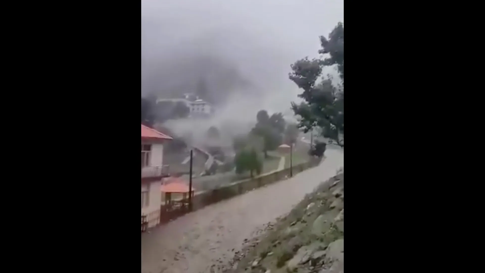 Moment terrifying floodwaters sweep through Afghan village | News