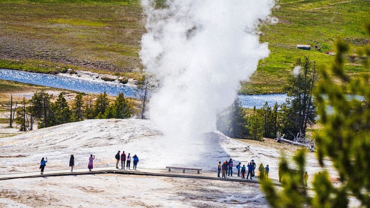Some Hydrothermal Explosions Can Hurl Water and Rock 600 Feet in the Air — Here’s How Yellowstone National Park Monitors Them